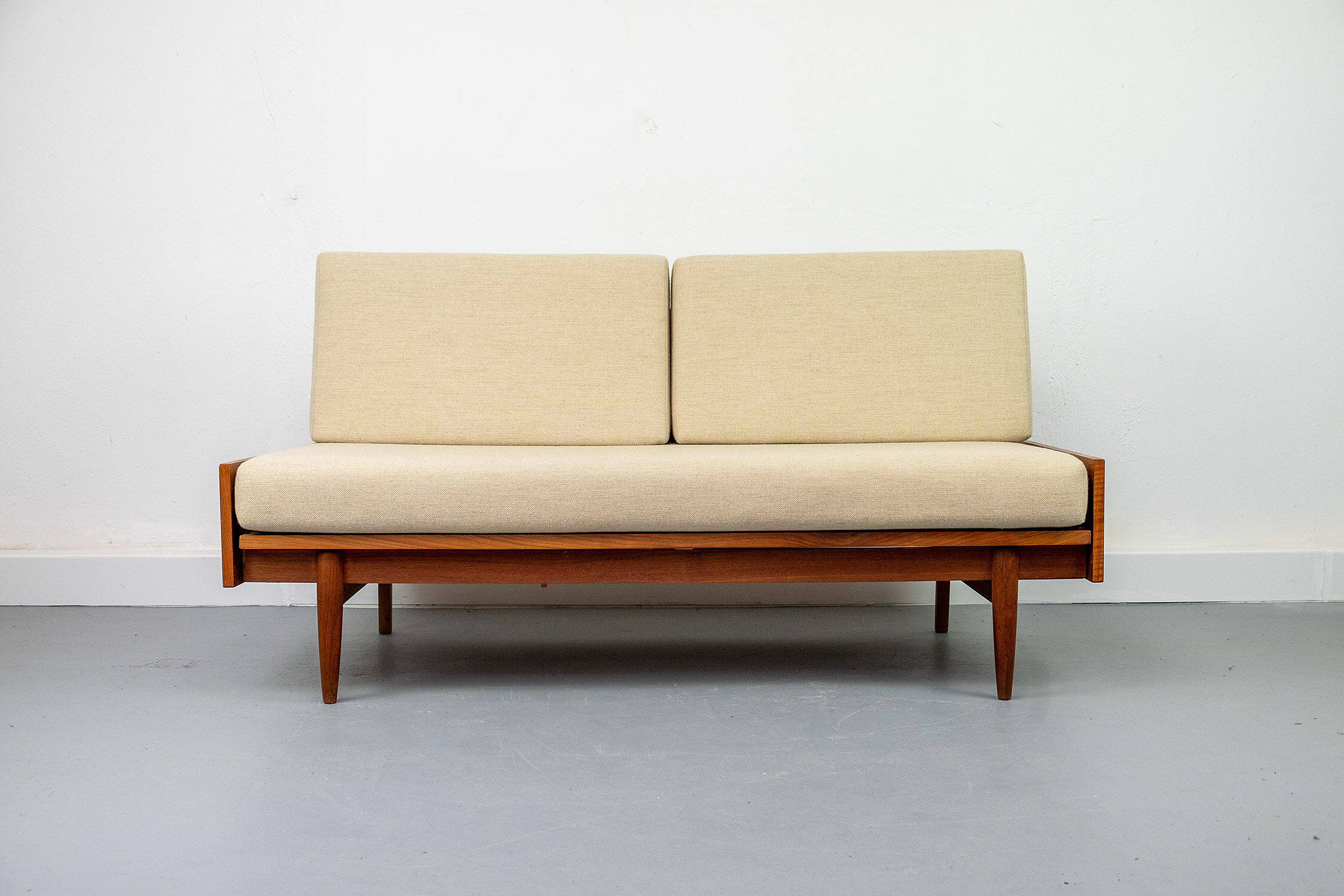 Vintage Teak Daybed/Sofa, 1960s
