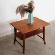 Table basse en teck, design danois, années 1970, production : Danemark