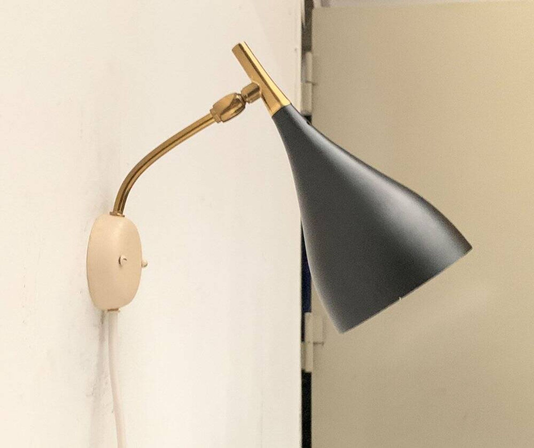 Lampe murale allemande du milieu du siècle par Cosack