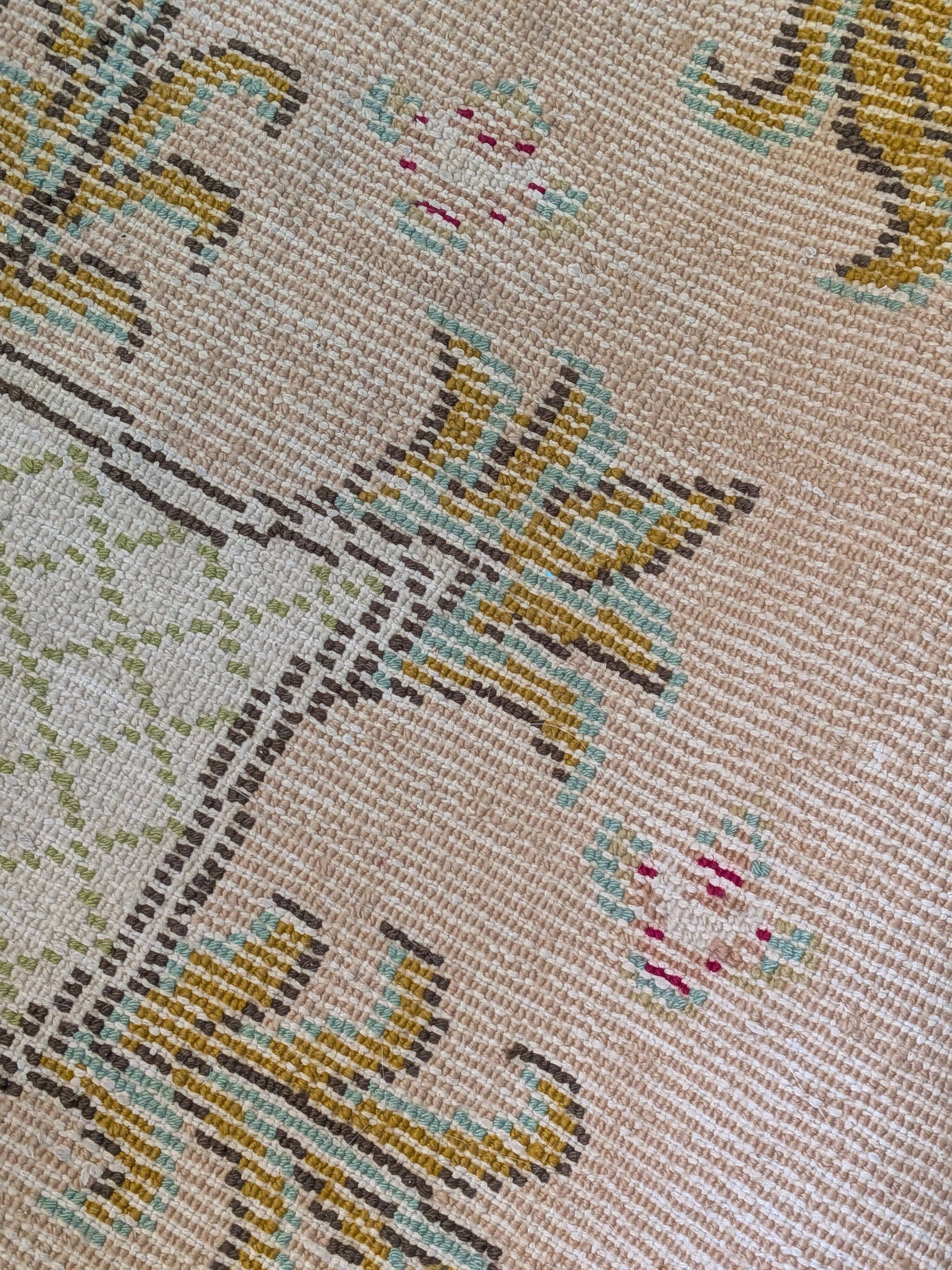 Vintage Moroccan medallion rug in pure wool – 293 x 180 cm