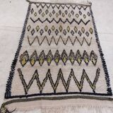 Handcrafted Moroccan Berber Rug 186 X 118 CM