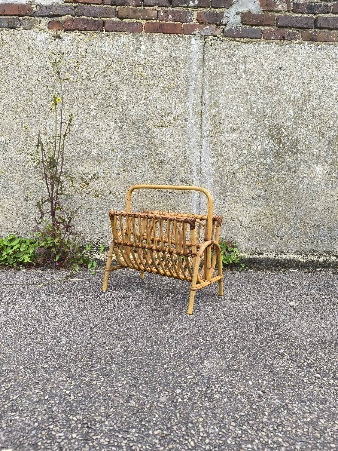Rattan magazine rack 1960