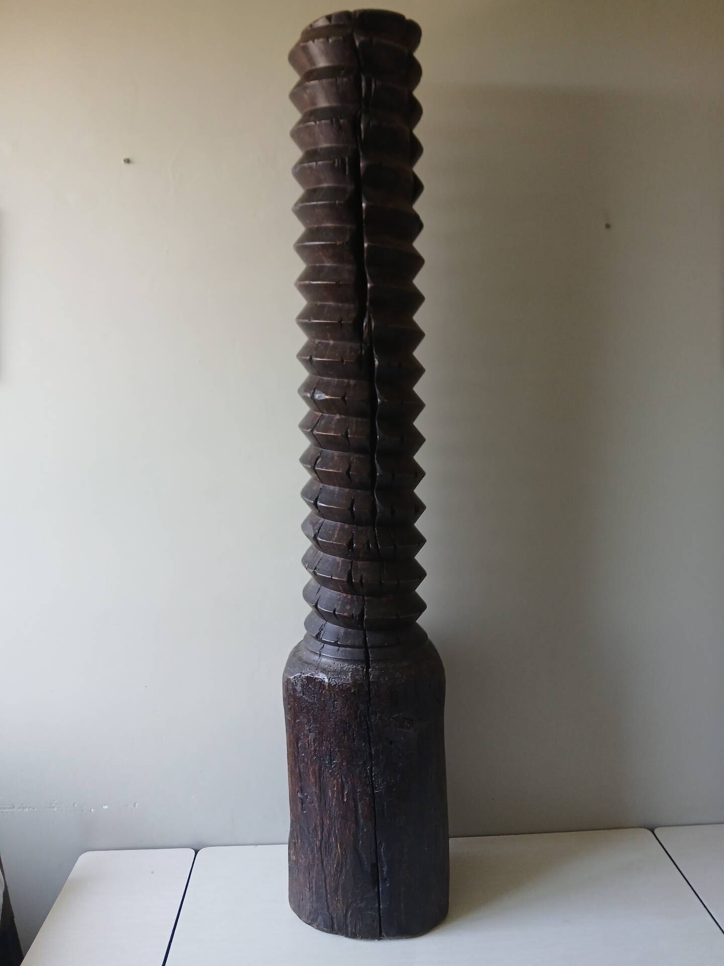 Old solid wood wine press screw, H 144 cm, Weight 37.5 kg
