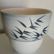 Paul MILLET in Sèvres - White & grey-blue vase - Black painted foliage