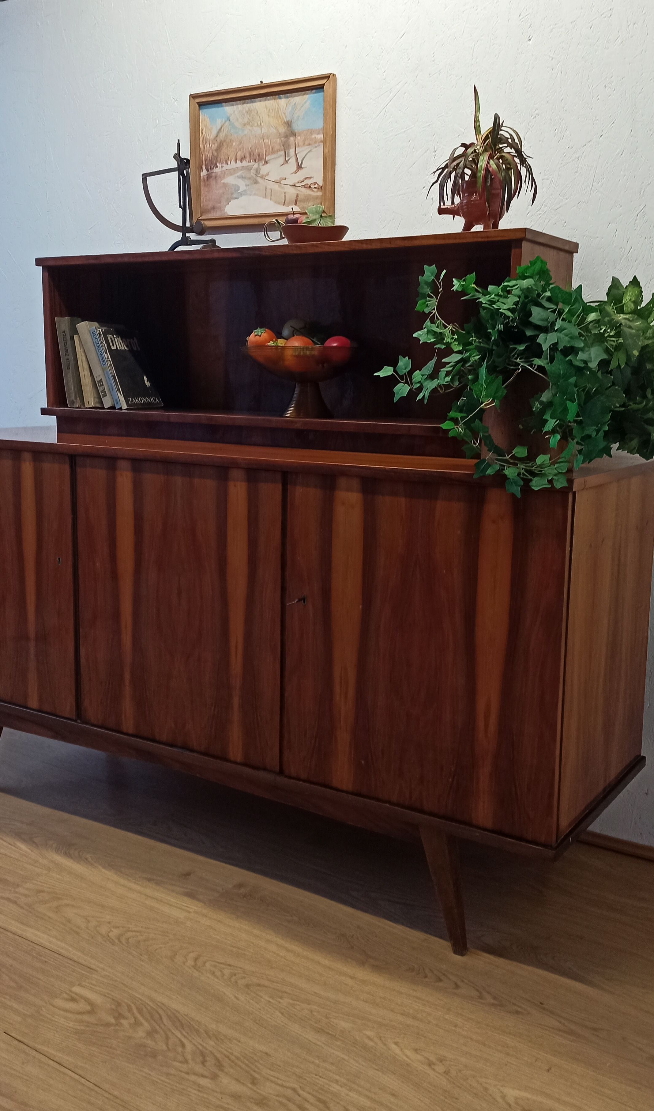 Modernist sideboard of the 1960.