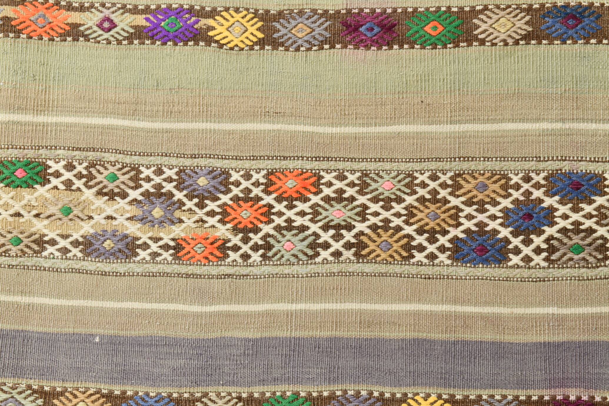 4x8 Soft Pastel Green Vintage Kilim Rug, 139x241Cm SK 33042