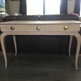 Art Deco sidetable