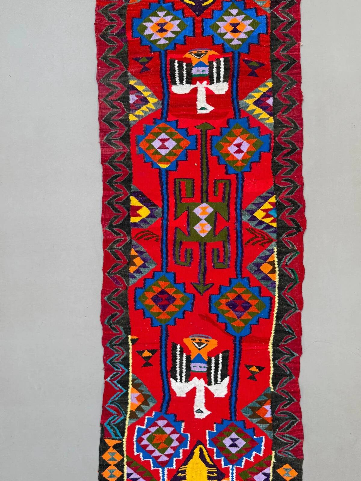 Turkish kilim runner 295x90 cm, vintage kelim rug, eagles and scorpions 2513