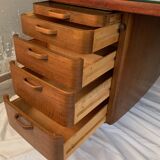 Desk designed by Gunnar Ericsson, Atvidaberg, Facit AB Buromöbel Zurich, Sweden, 1950s