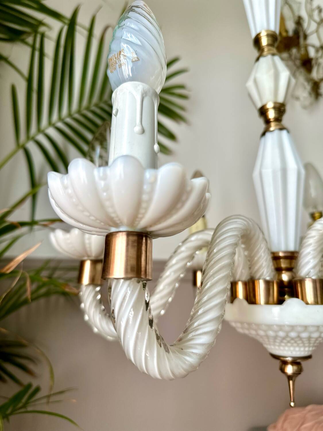 Vintage Murano chandelier in Venetian blown glass