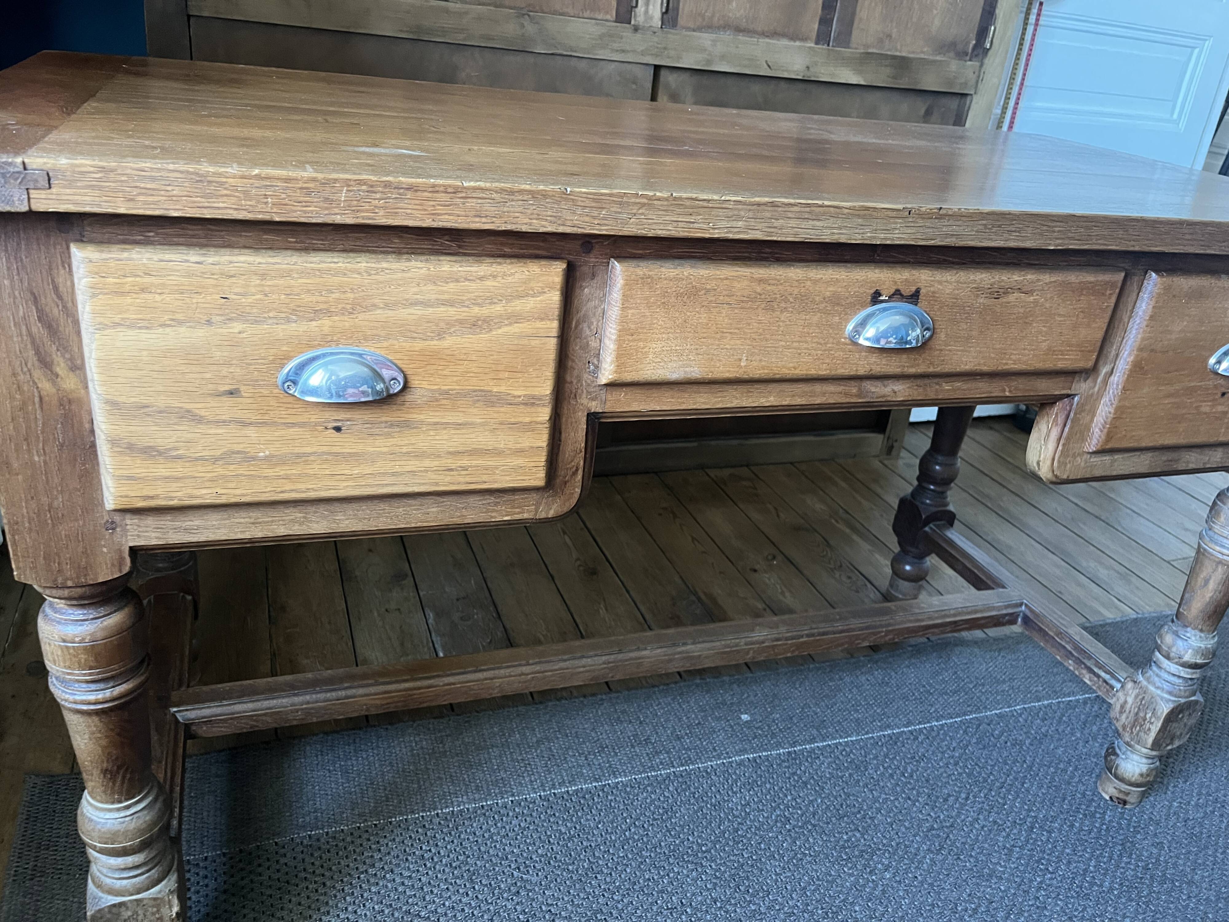 Bureau en bois vintage