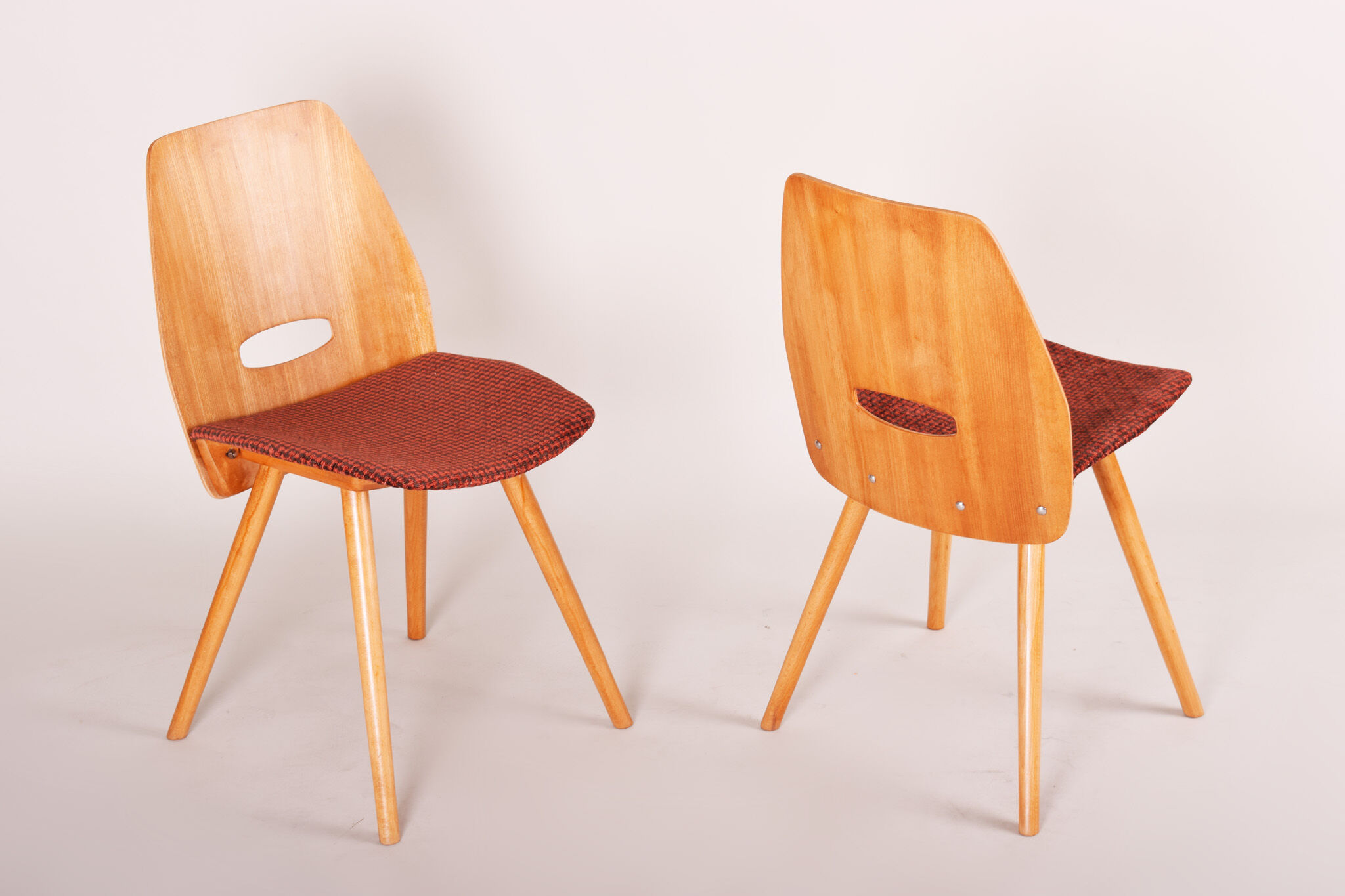 5 Czech Mid Century dining chairs, made 1950s by Tatra Nábytok. Jirák