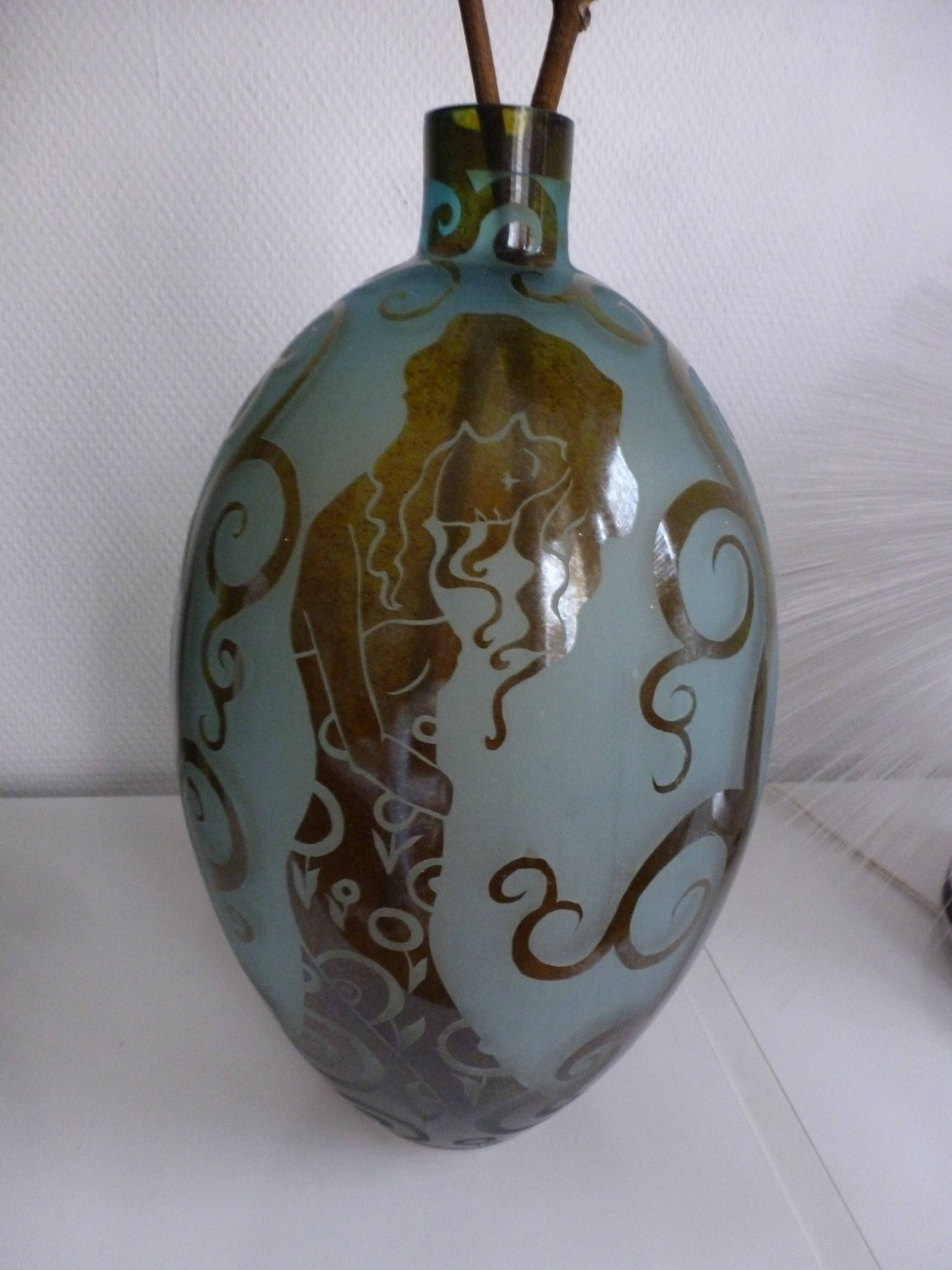 Vase stamped Horna