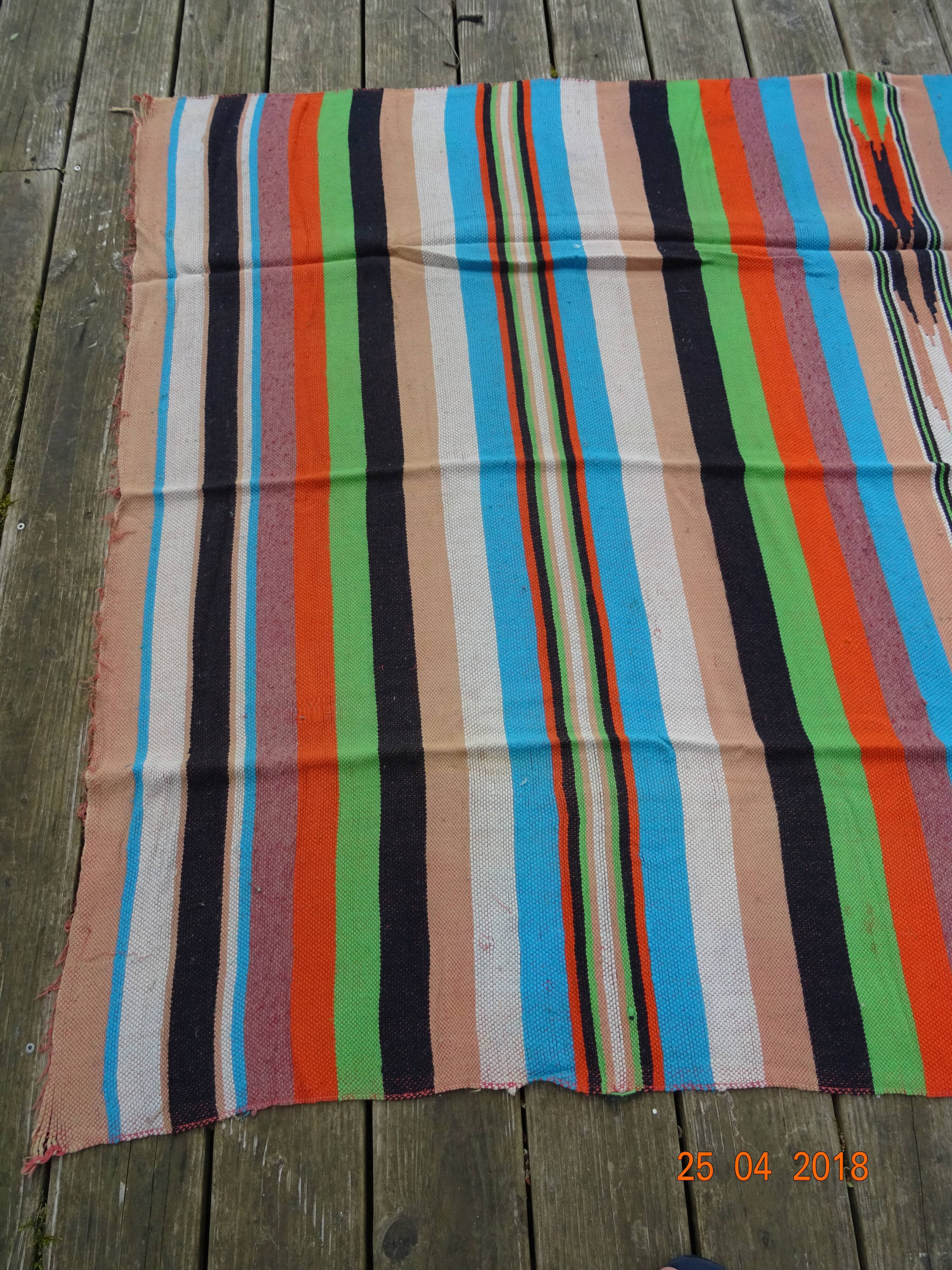 Ethnic rug 210x140cm