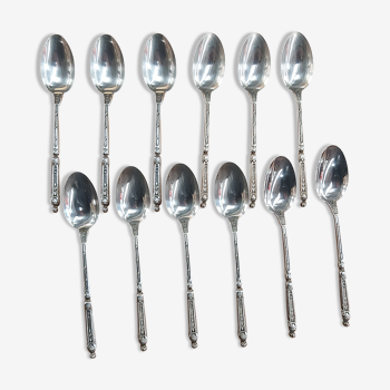 Box 12 small spoons handle to the Russian Saint Médard silver metal