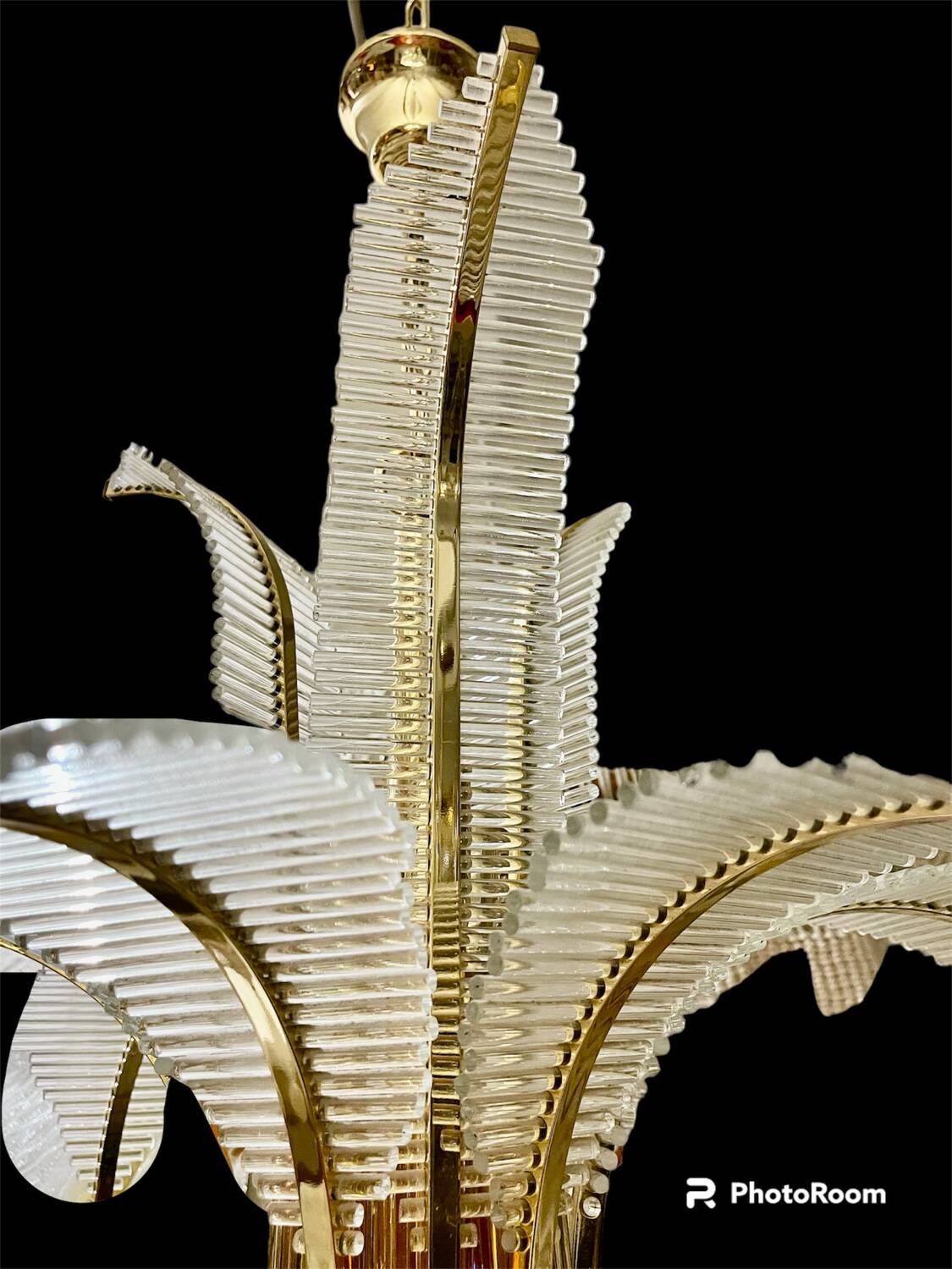 Venini palm chandelier in Murano glass and golden structure, Italy 1980s