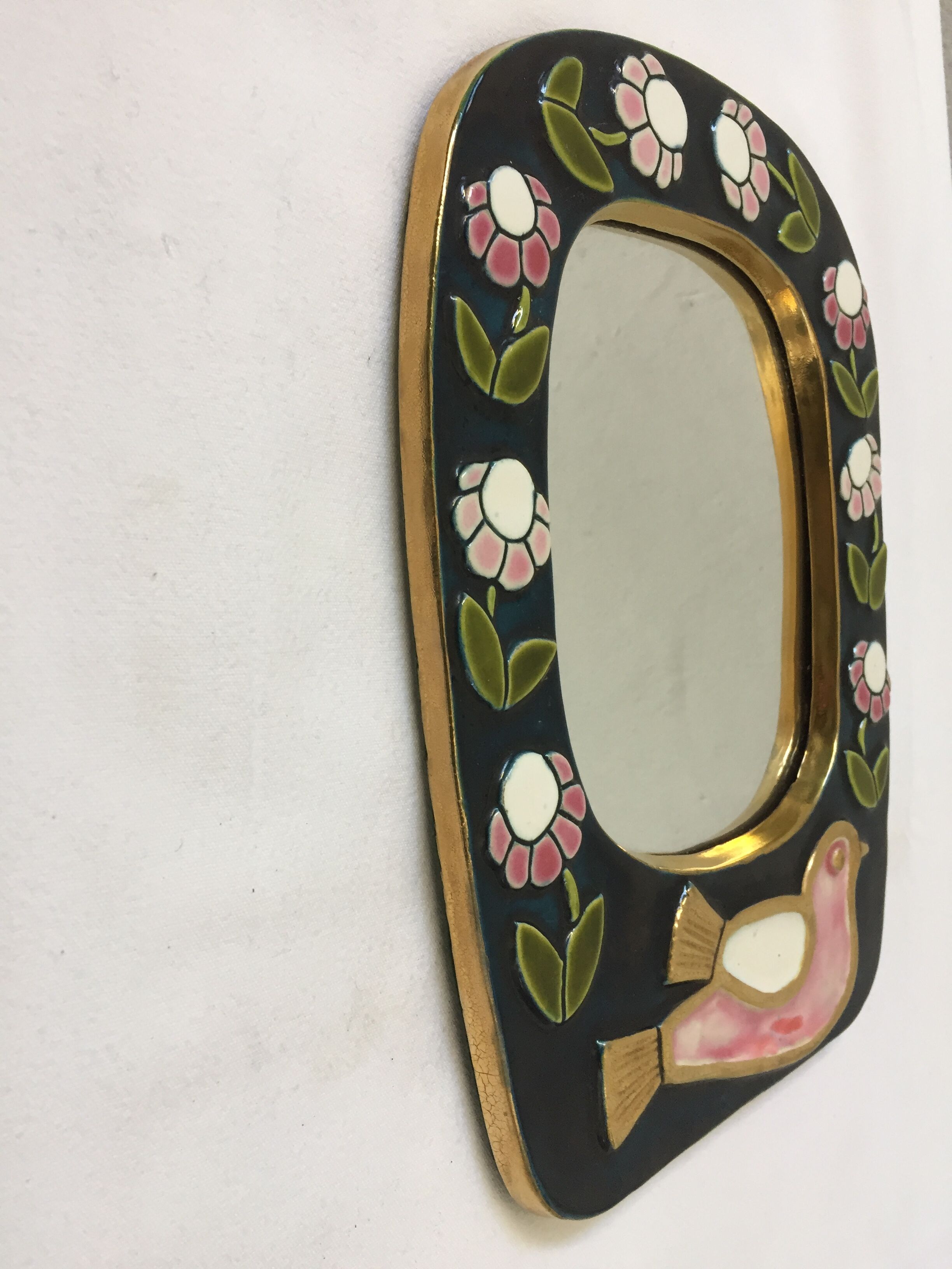 Mirror earthenware flowers and bird of Francis Lembo of the 1970s décor
