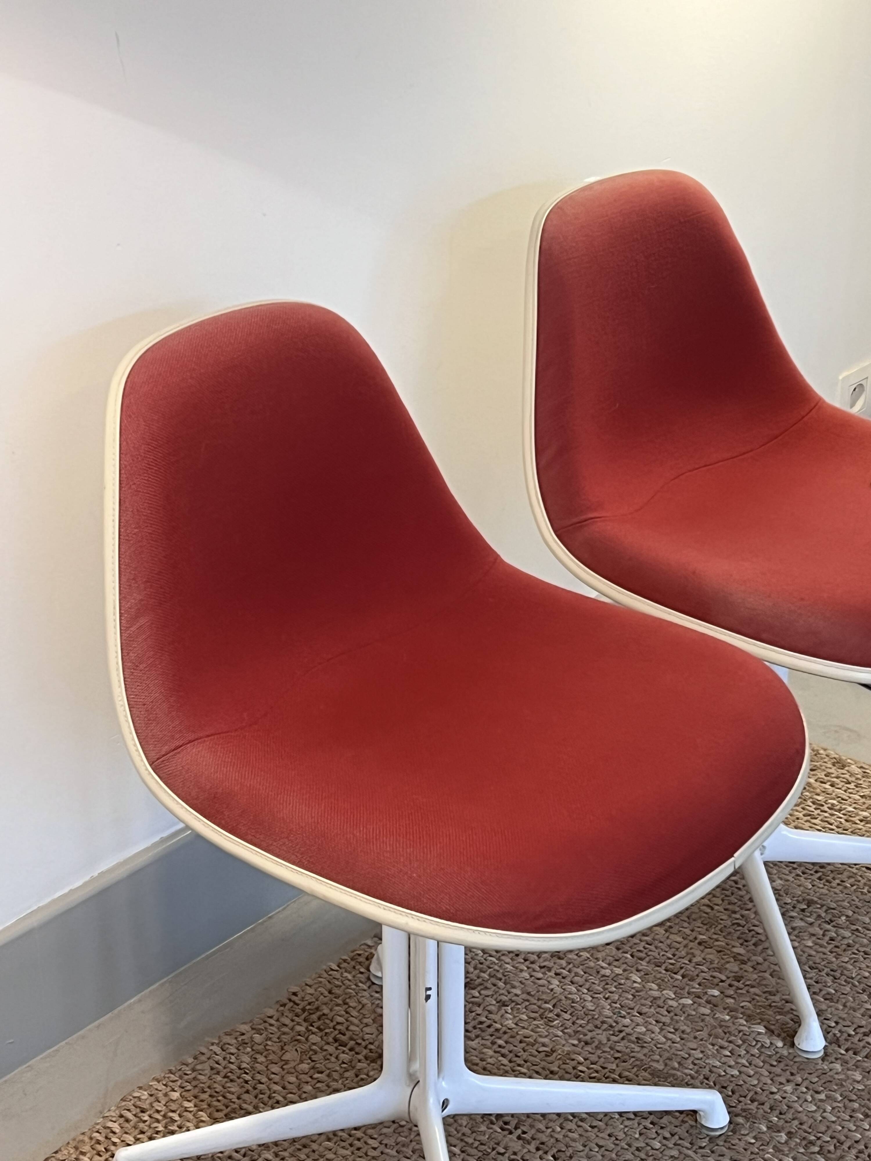 Chaise Lafunda, Charles & Ray Eames pour Vitra