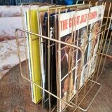 Vynile holder year 60