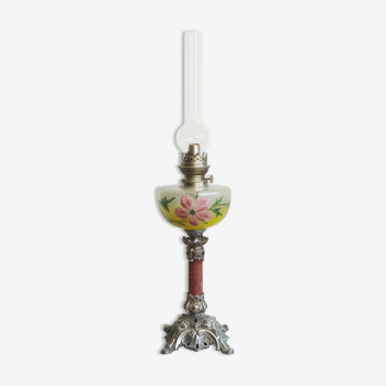 Old oil lamp hand-painted flower patterns