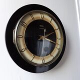 Formica wall pendulum