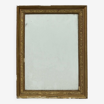 Miroir en bois doré