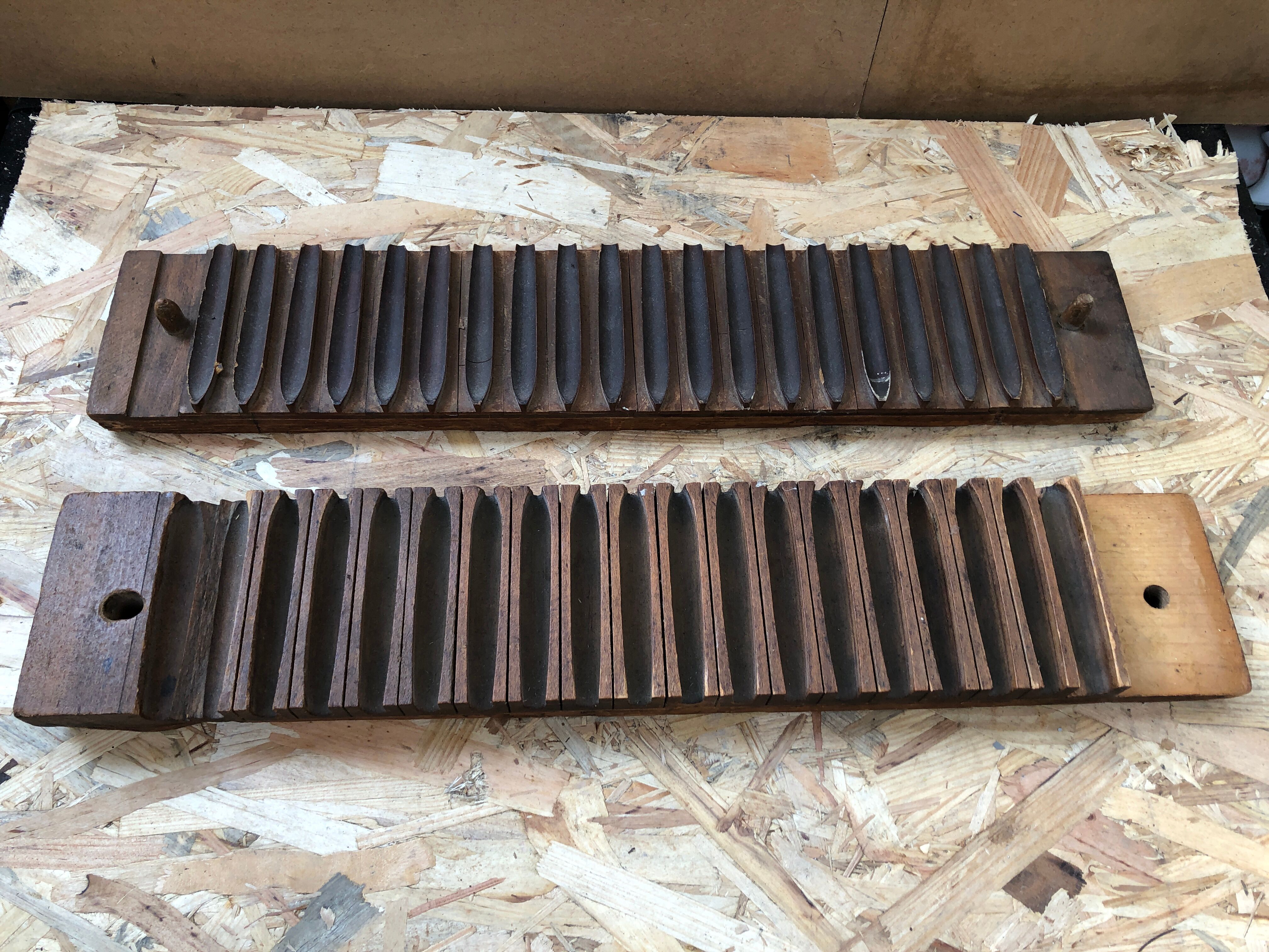 Old mold cigar press 20 location calibration drying smoker vintage