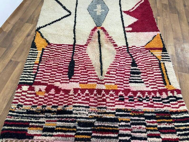 Handwoven colored wool apis boujad 150/250cm