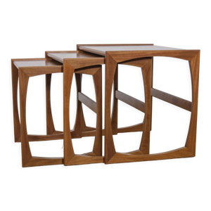 Tables gigognes en teck
