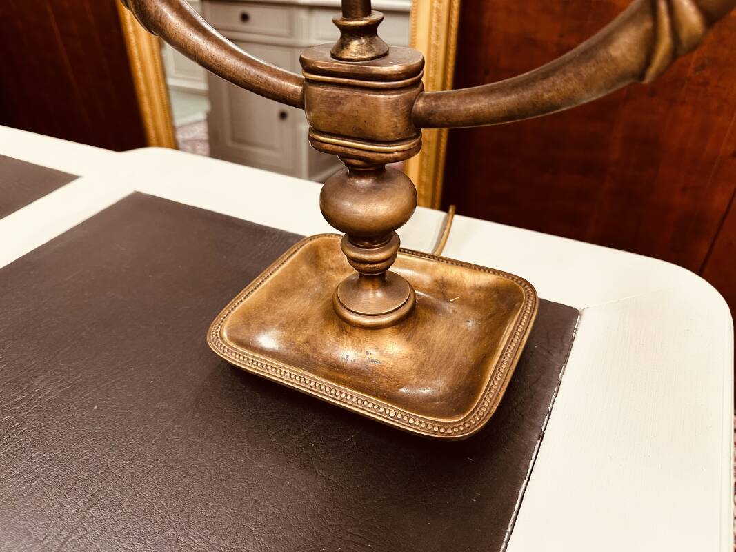 Antique French Bouillotte table lamp