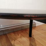 Table basse vintage en cuir