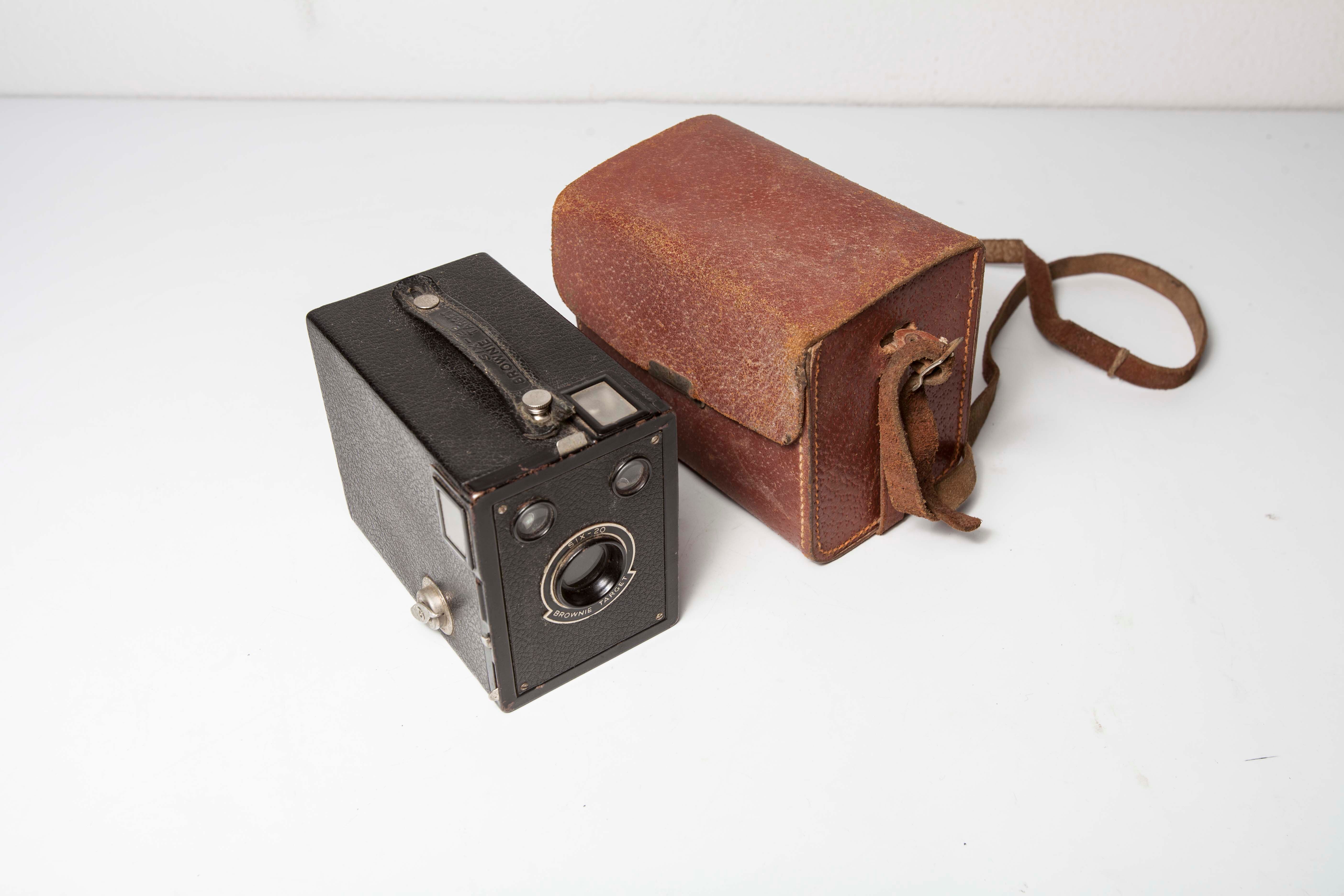 Kodak Brownie Target Six-20