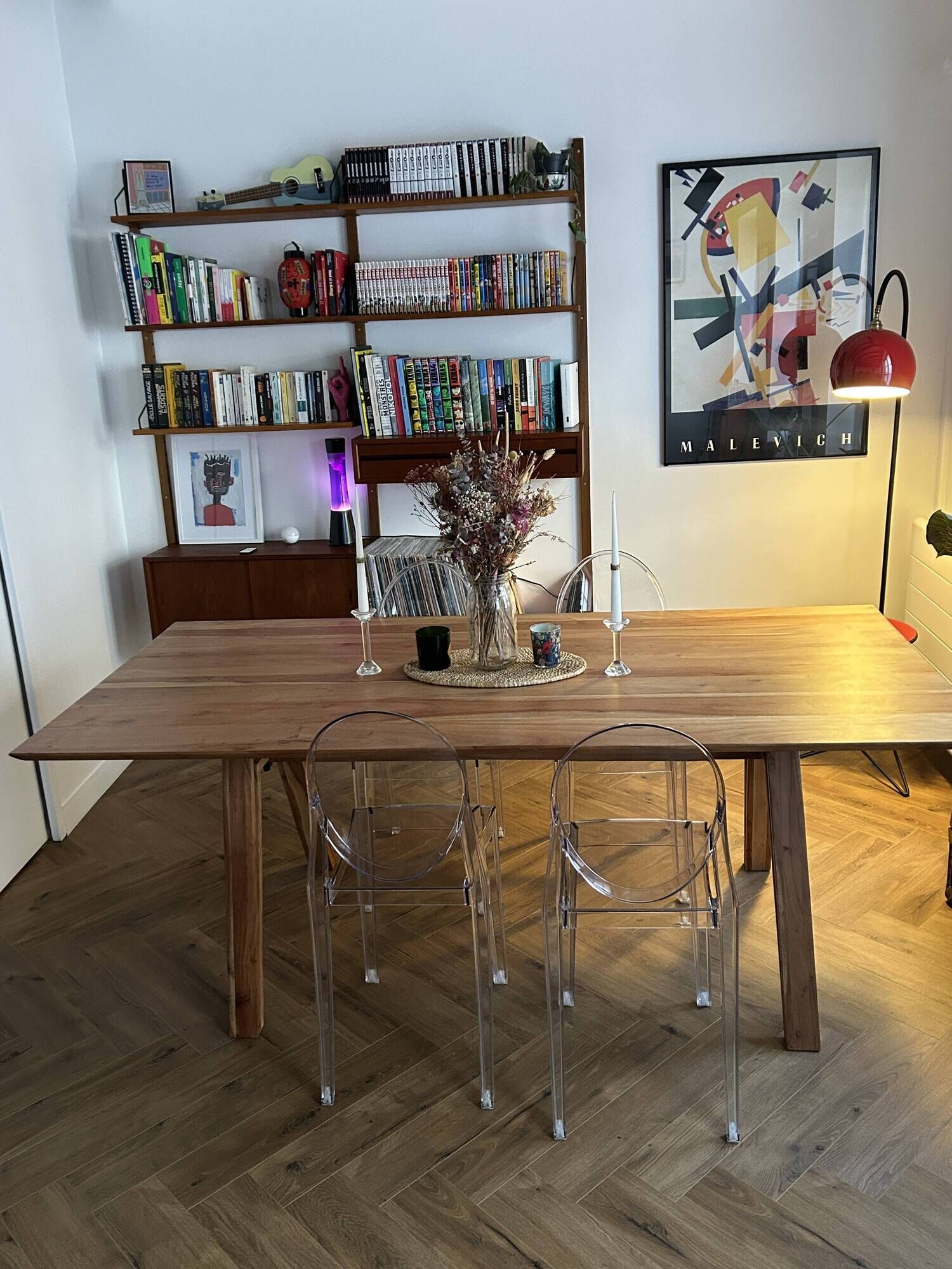 Acacia wood dining table - 203x102cm - Very good condition