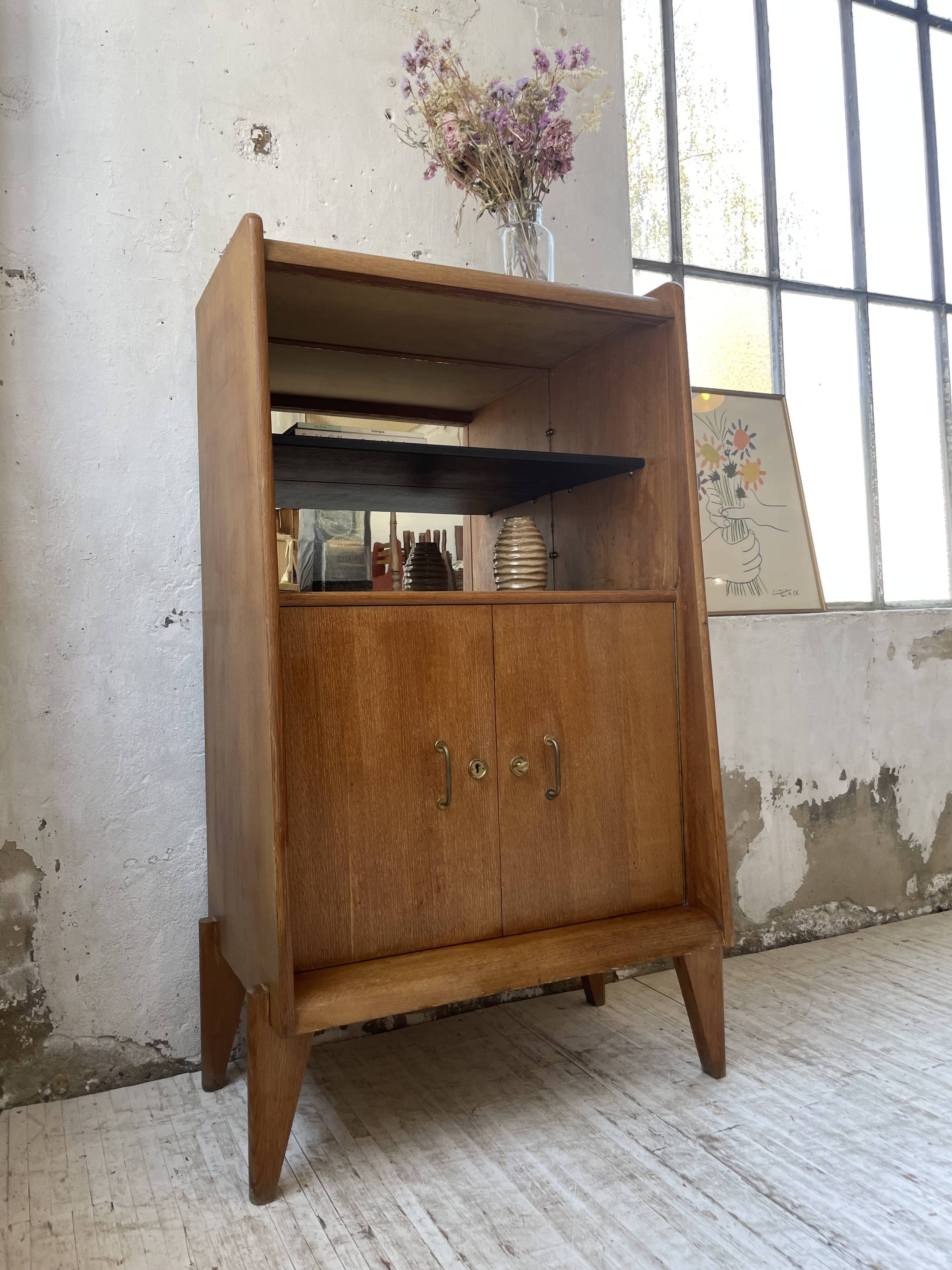 Meuble de rangement secrétaire chêne années 60