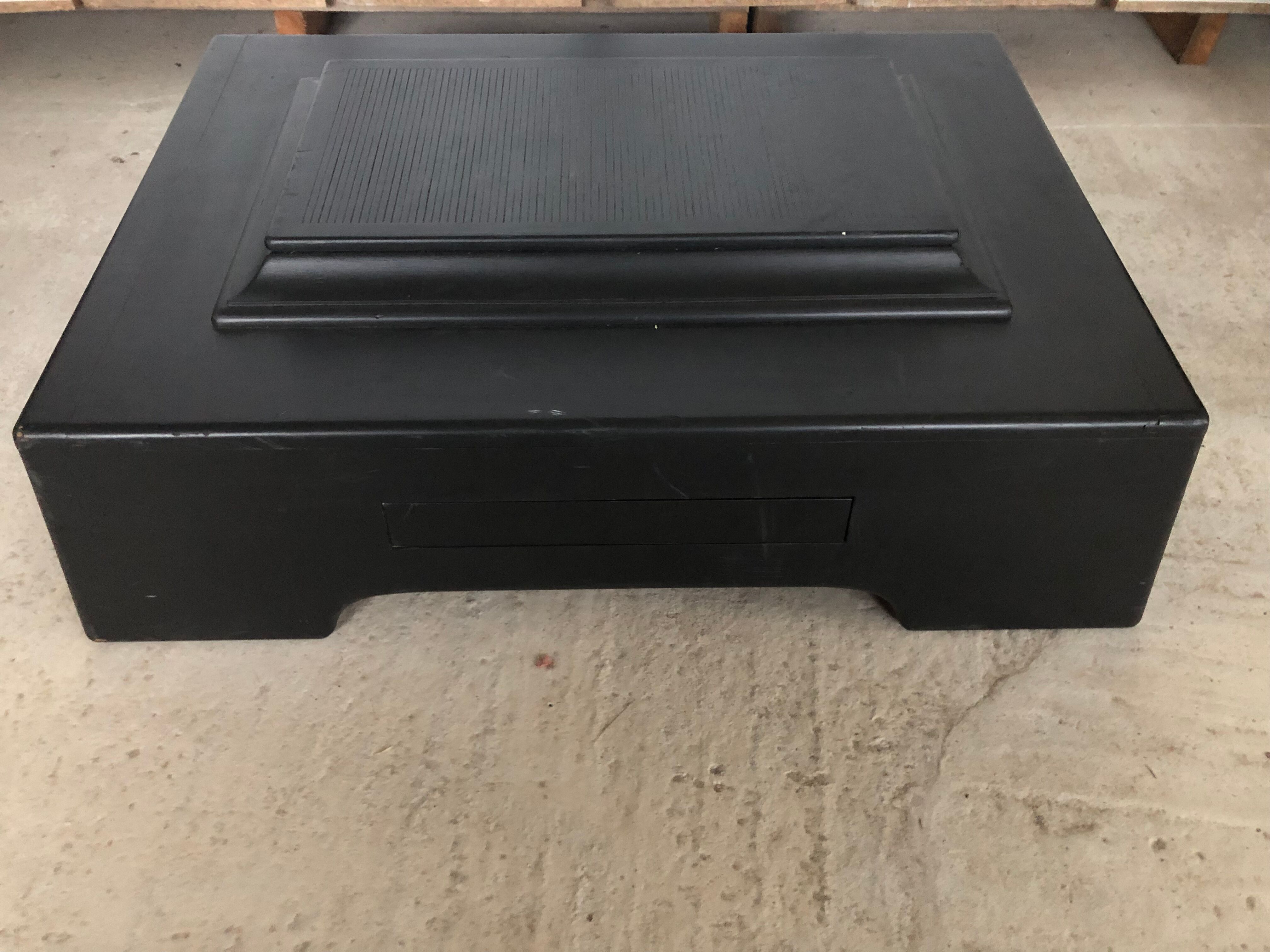 Japanese coffee table "teppanyaki" black