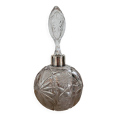 Flacon en cristal ciselé