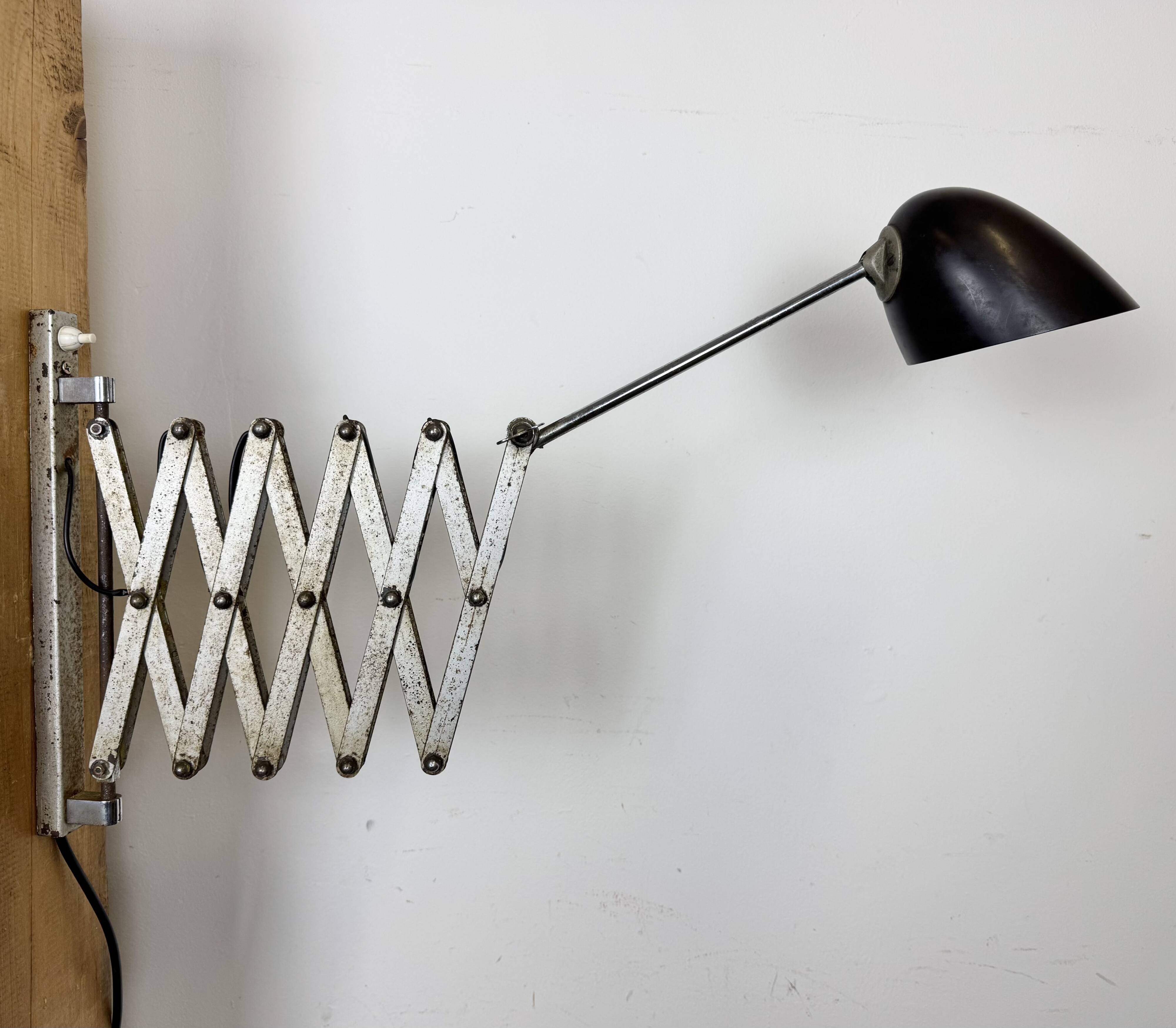 Industrial Midcentury Scissor Wall Lamp, 1950s