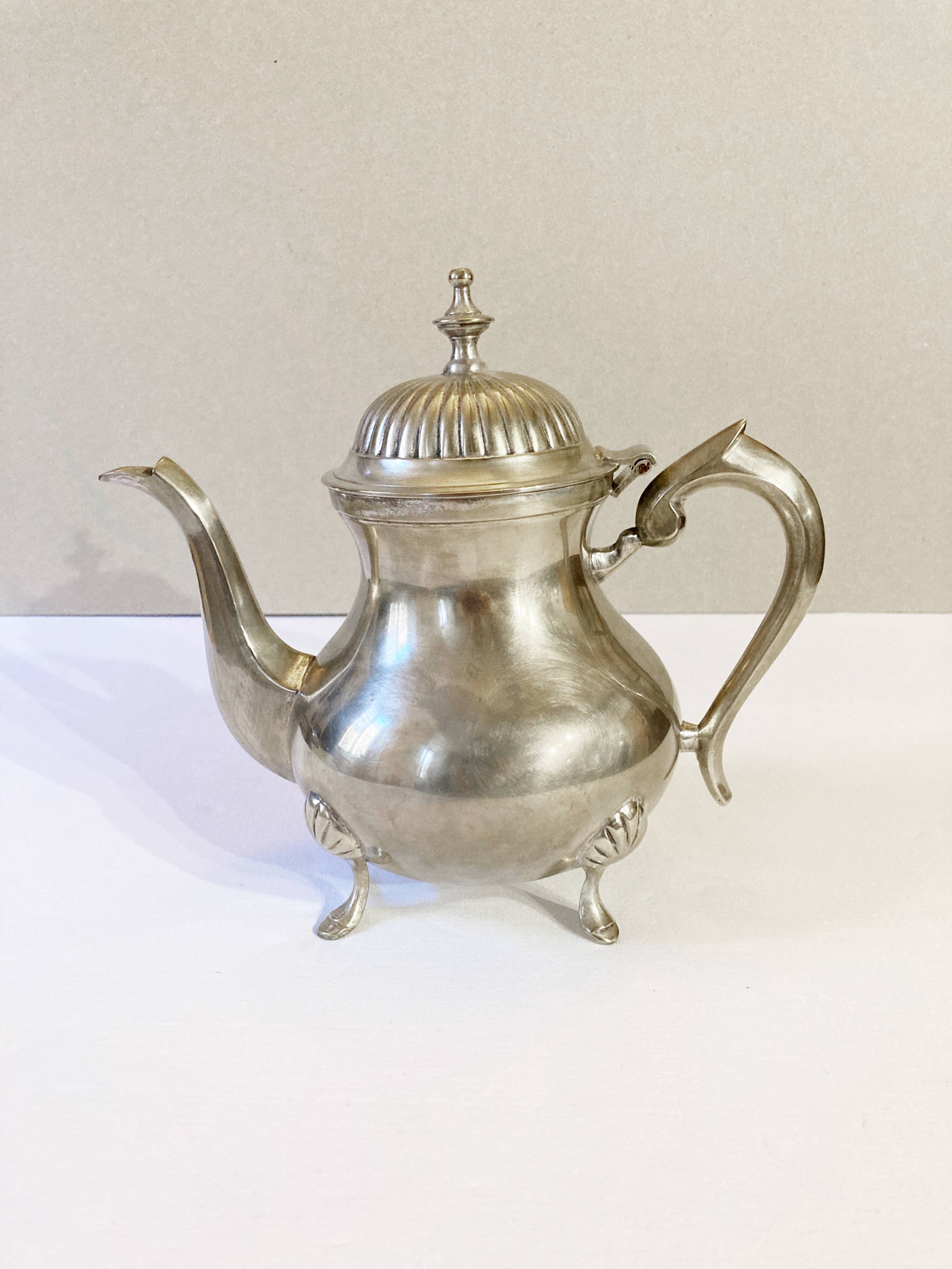 Bronze tea and coffee service, hallmarked EPNS, England, late 19th century