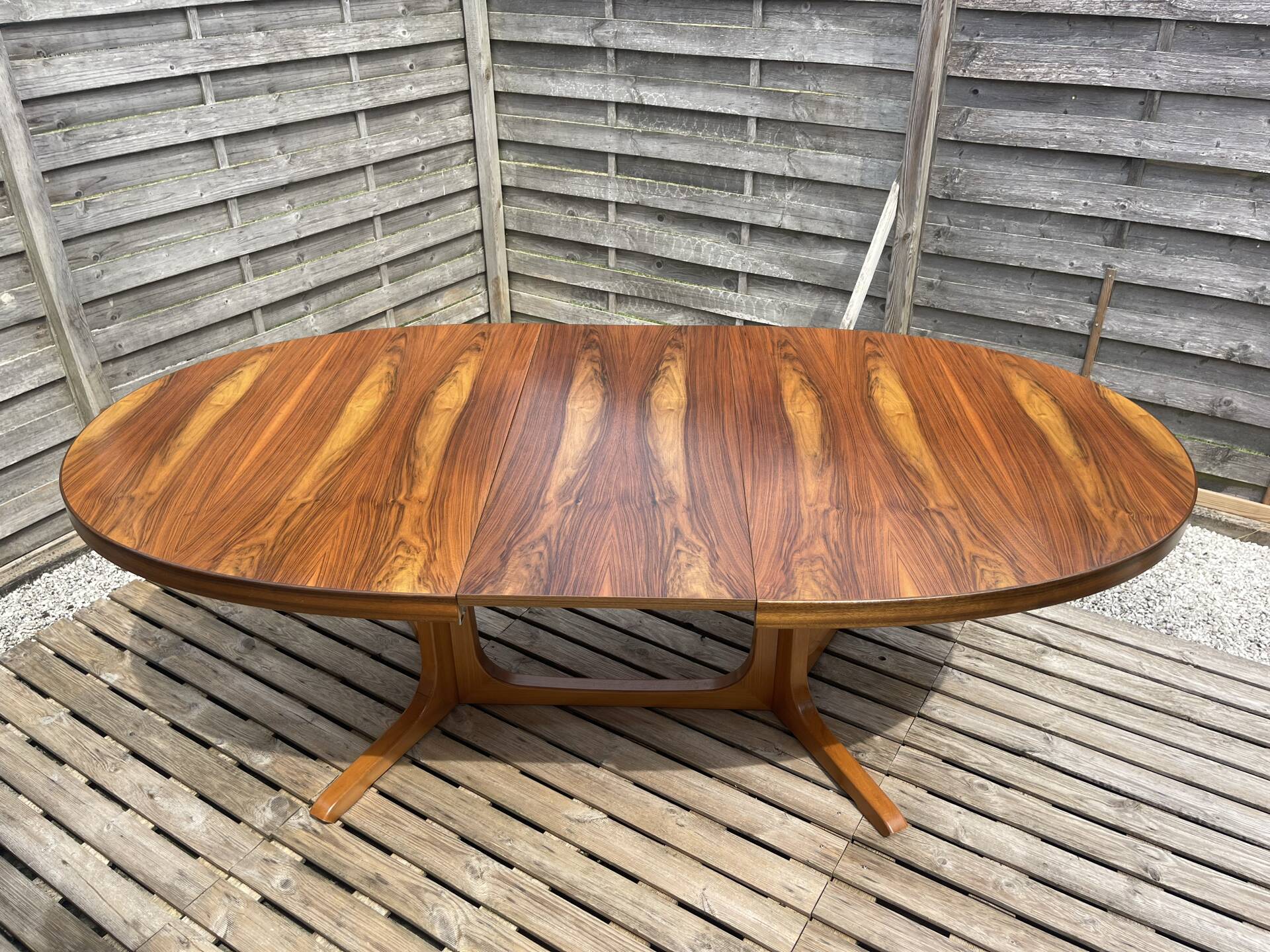 Oval table Baumann, two extensions, rosewood top.