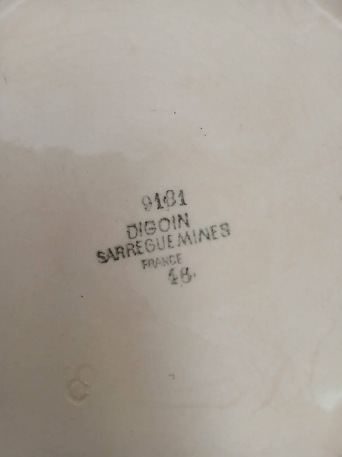 Antique salad bowl from Digoin and Sarreguemines