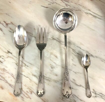 Silver metal cutlery of the silversmith Saint Medard