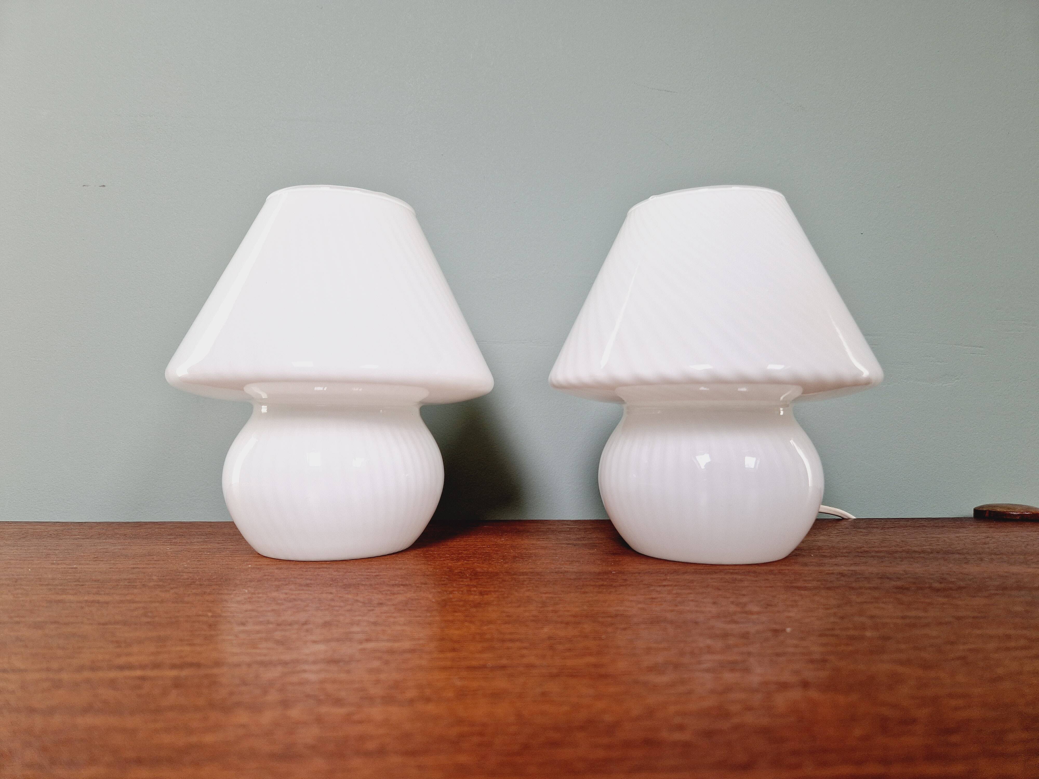 Pair of Murano glass mushroom lamps, 1970s-80s