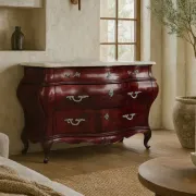 Commode galbée de style Louis XV en ronce d'acajou, dessus de marbre