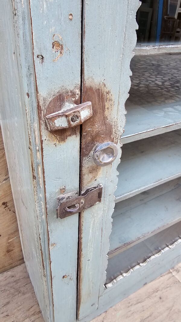 Ancienne vitrine murale Art déco en teck birman