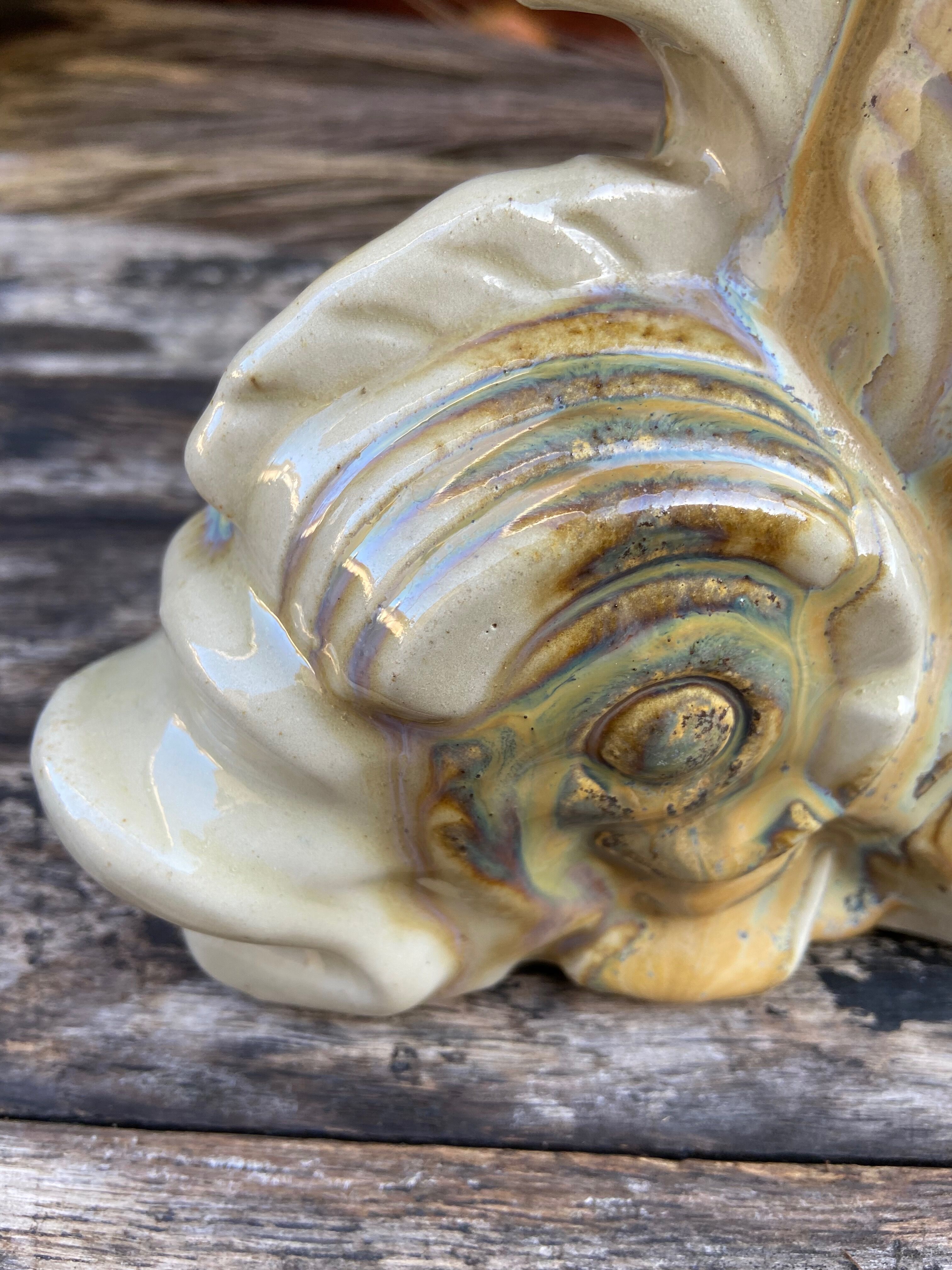 Vase pique flower in faience-fish-60s