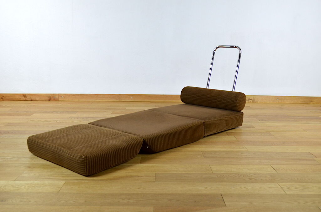 Vintage convertible armchair in bed 1970