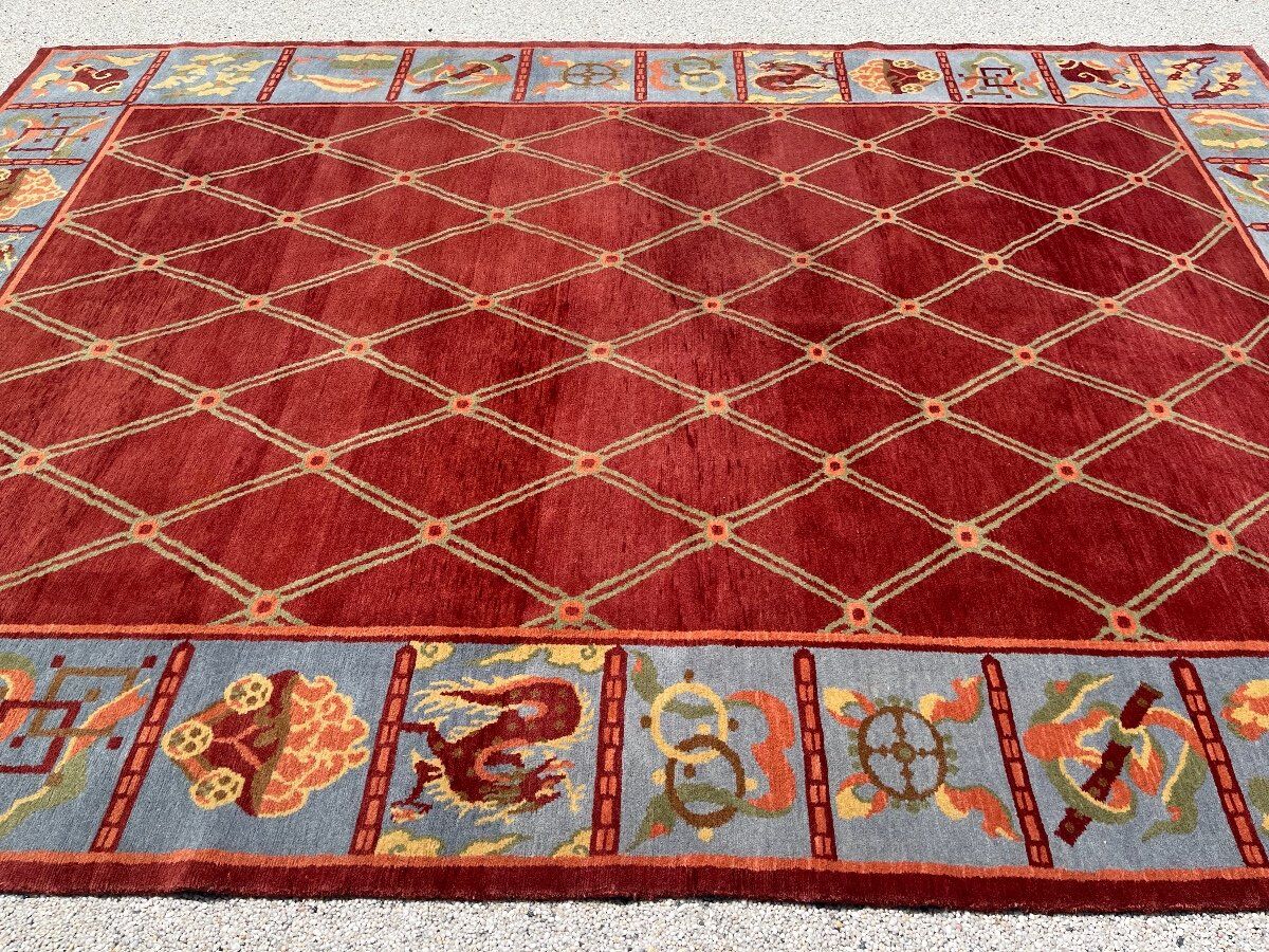 Elegant carpet of tibet, circa 1970