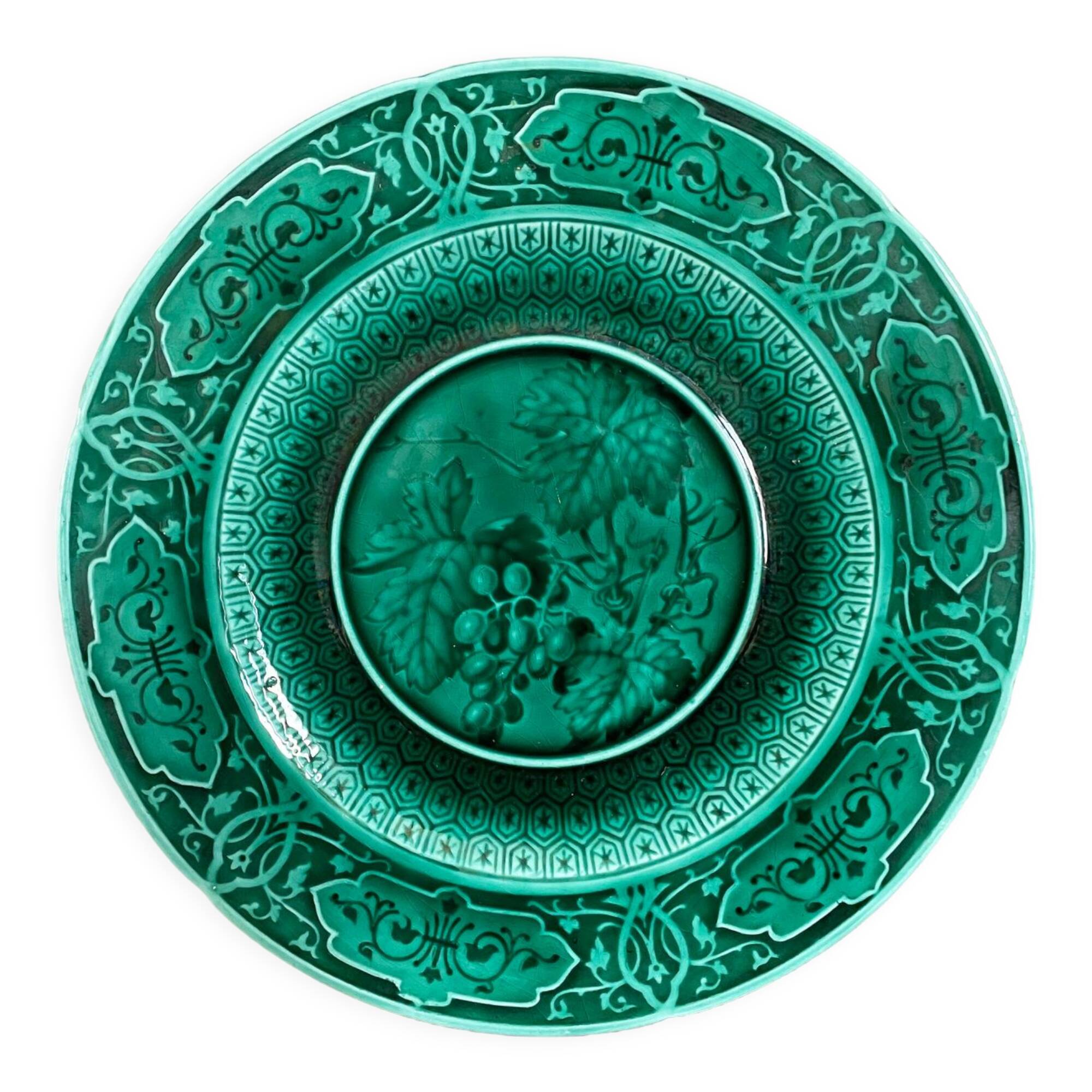 Sarreguemines plate french majolica from the 1870s
