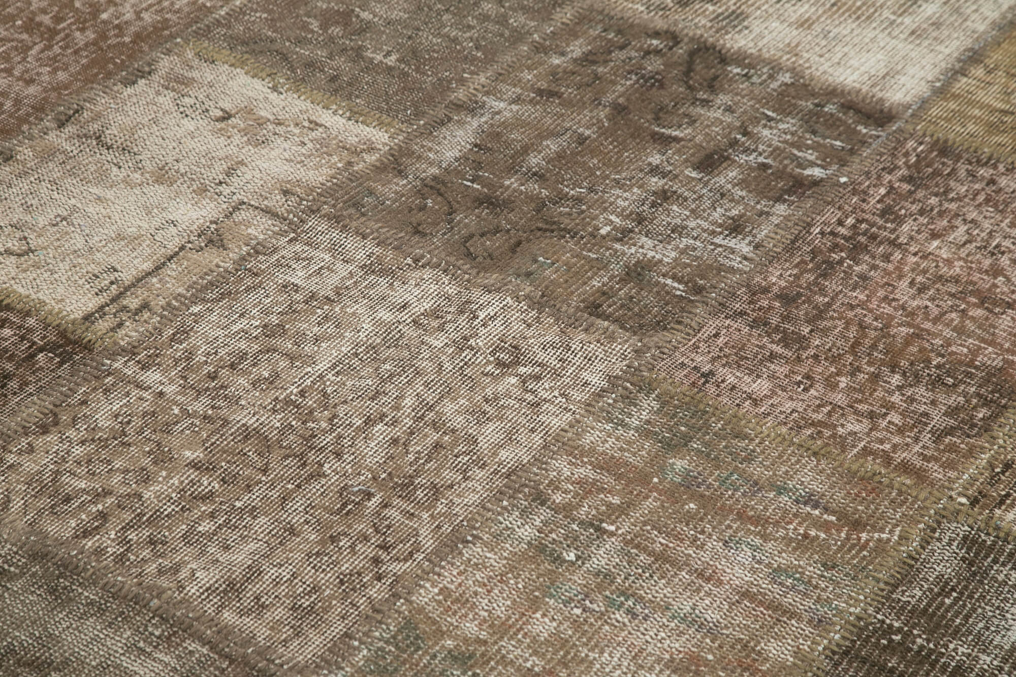 Hand-knotted turkish vintage 203 cm x 303 cm brown patchwork rug