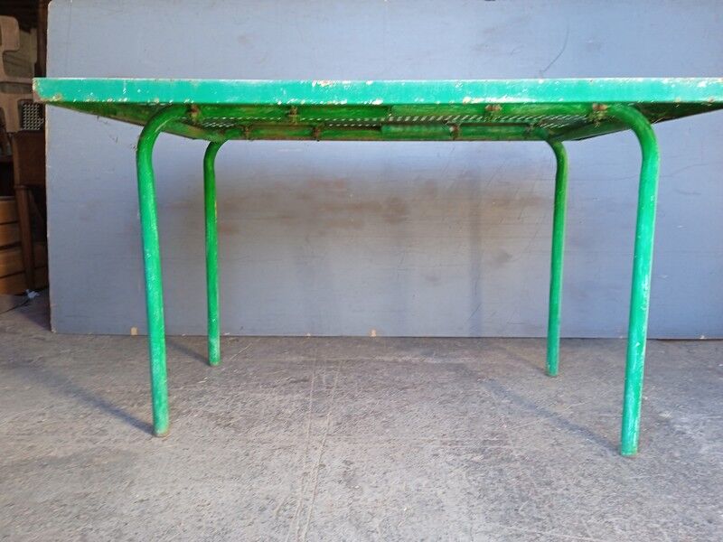 Table metal garden perforated sheet ep 1950